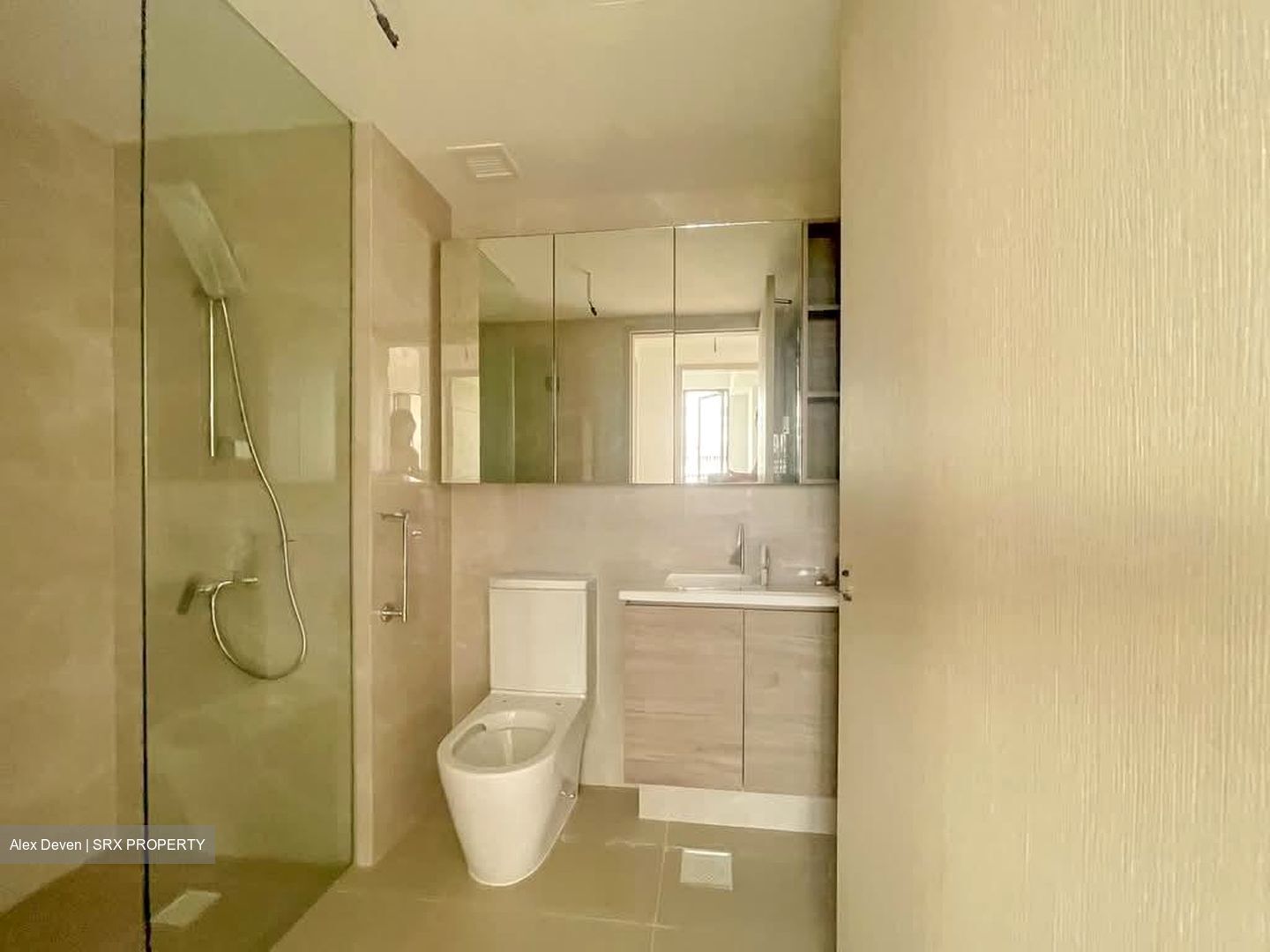 Treasure at Tampines (D18), Condominium #573010821